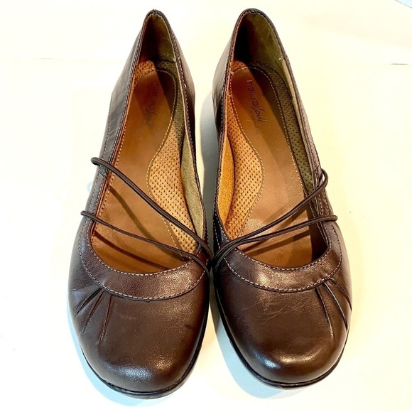 Natural Soul by Naturalizer Merman Brown Flats in Size 11 M - Picture 1 of 13